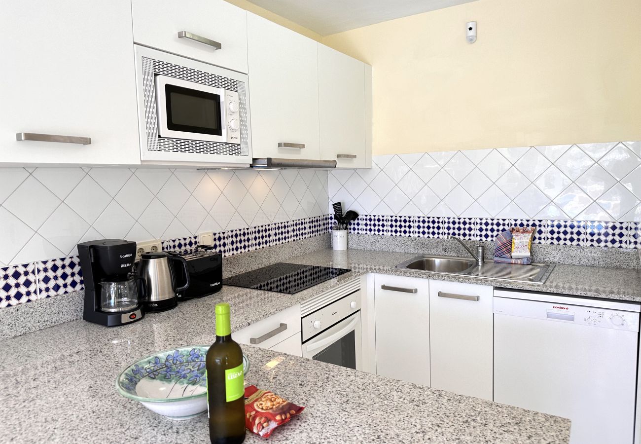 Apartamento en Nerja - Apartamento vacacional con piscina privada