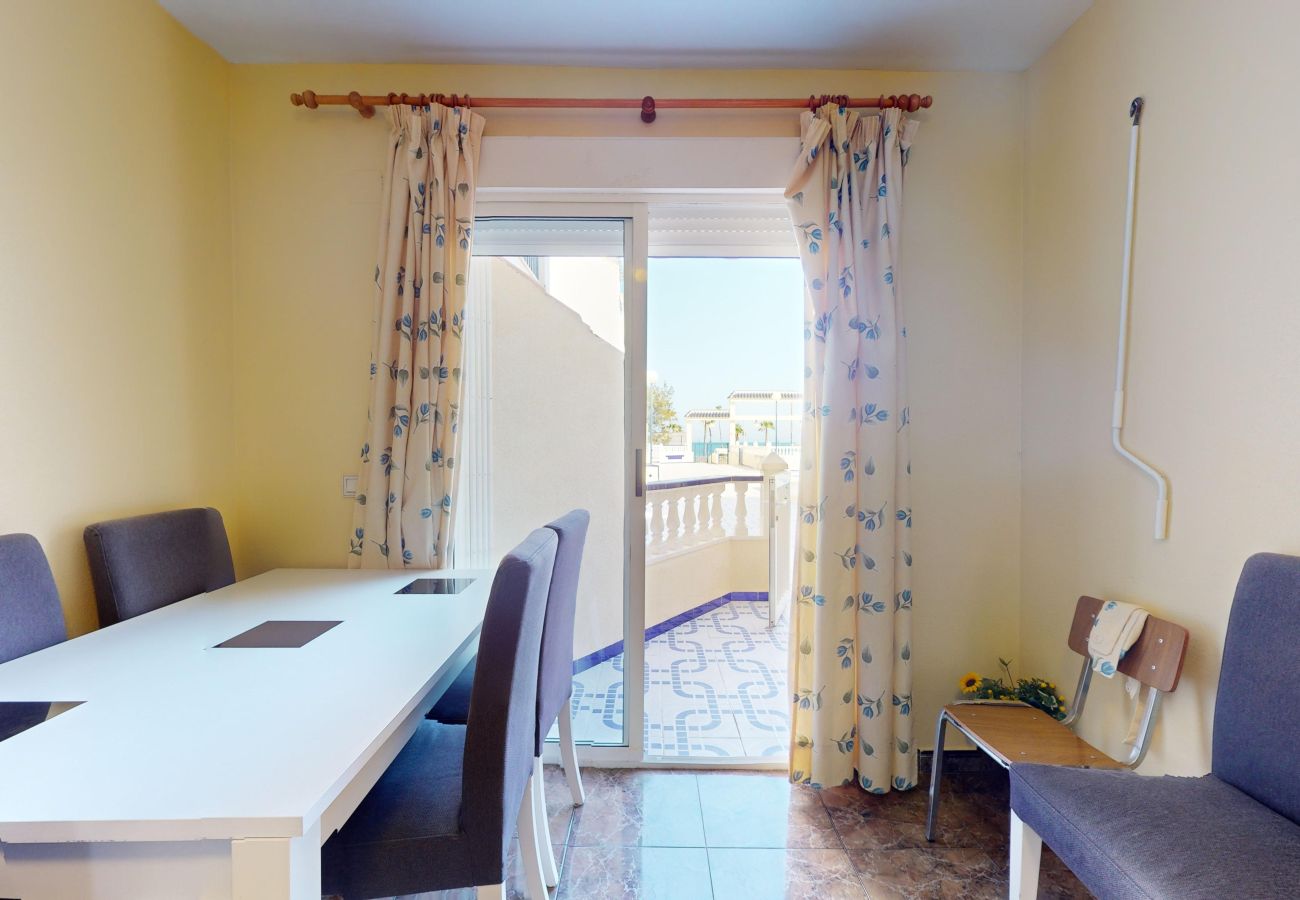 Apartamento en Torrevieja - Cozy Summer Apartment