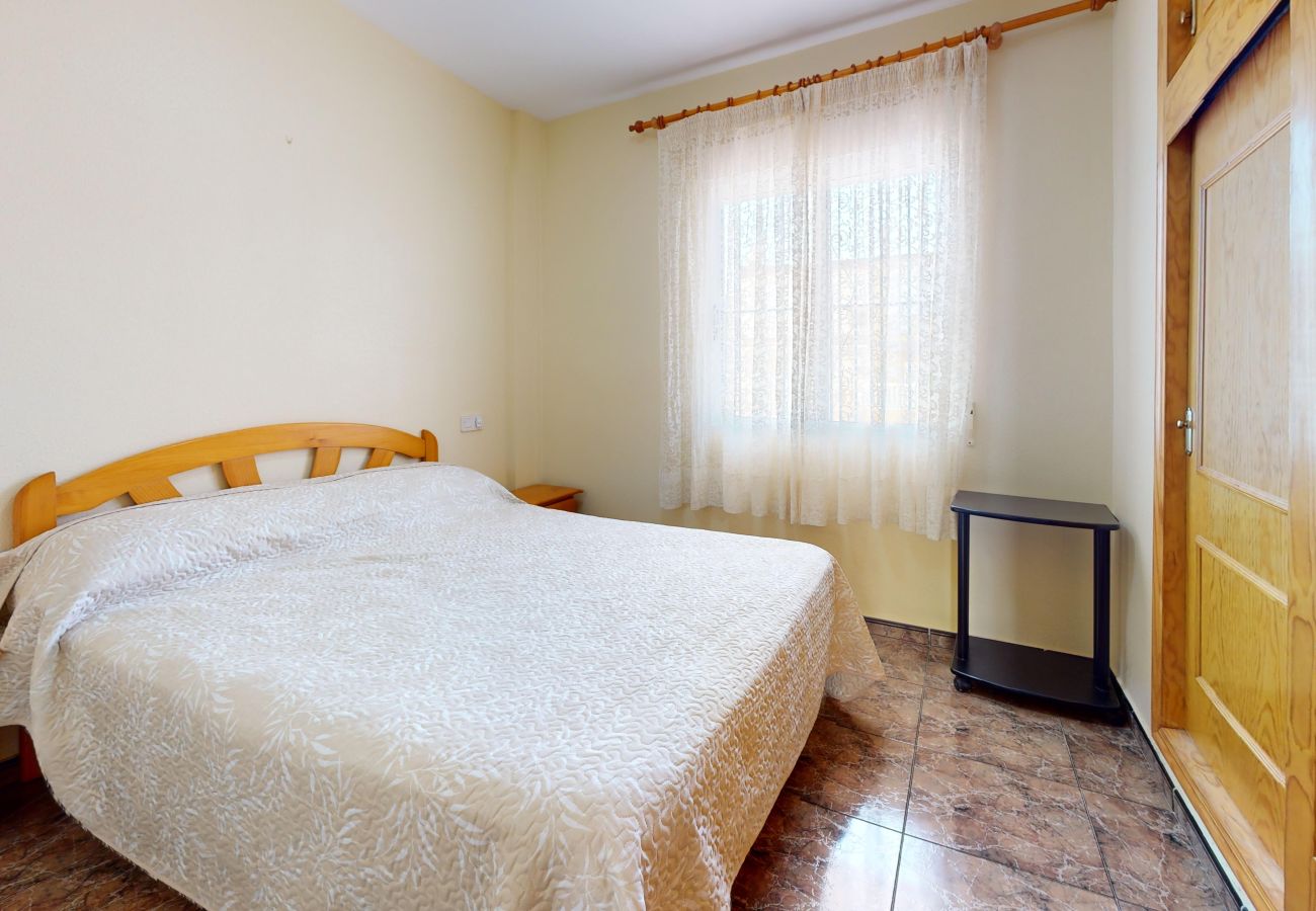 Apartamento en Torrevieja - Cozy Summer Apartment