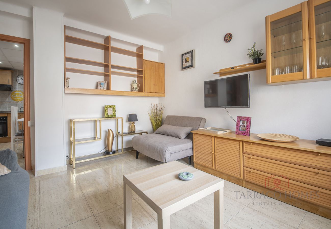 Apartamento en Torredembarra - TH102 Alojamiento Vacacional en la Playa – Costa Dorada, 3 Habitaciones