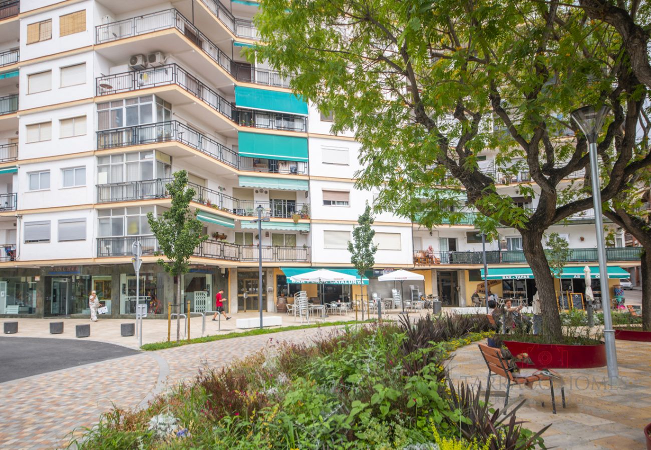 Apartamento en Torredembarra - TH102 Alojamiento Vacacional en la Playa – Costa Dorada, 3 Habitaciones