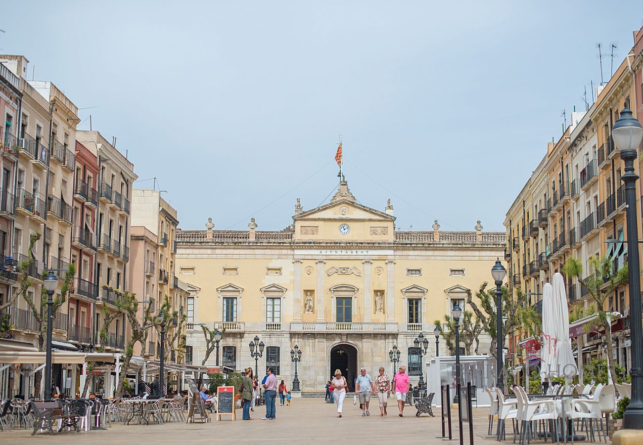 Apartamento en Tarragona - TH08 Apartamento Céntrico con Patio Privado en Tarragona