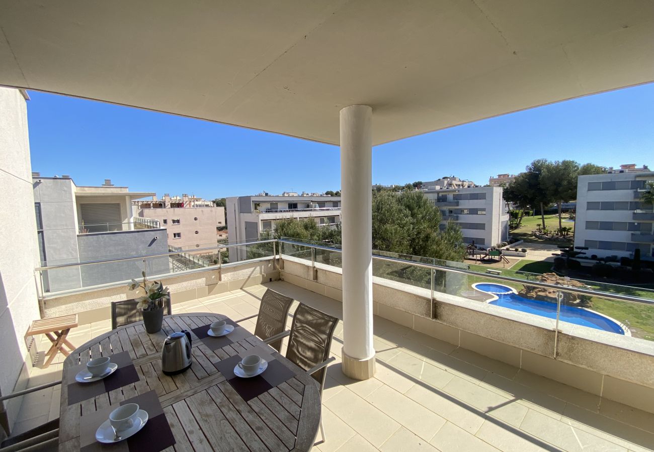 Apartamento en Salou - TH26 Apartamento en Salou con Piscina, Pista de Padel y Tenis