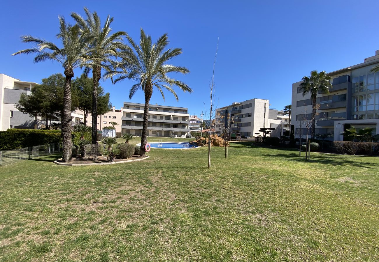 Apartamento en Salou - TH26 Apartamento en Salou con Piscina, Pista de Padel y Tenis