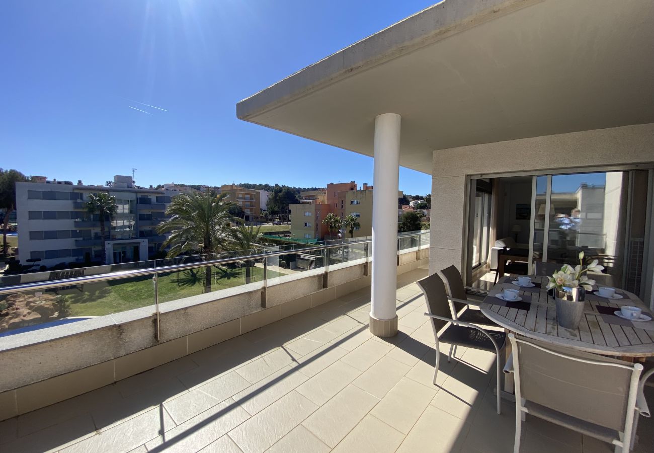 Apartamento en Salou - TH26 Apartamento en Salou con Piscina, Pista de Padel y Tenis