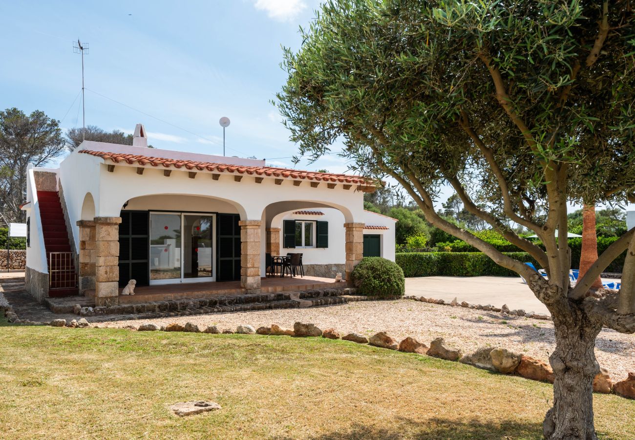 Villa in Cala Blanca - VILLA BINISARET 1