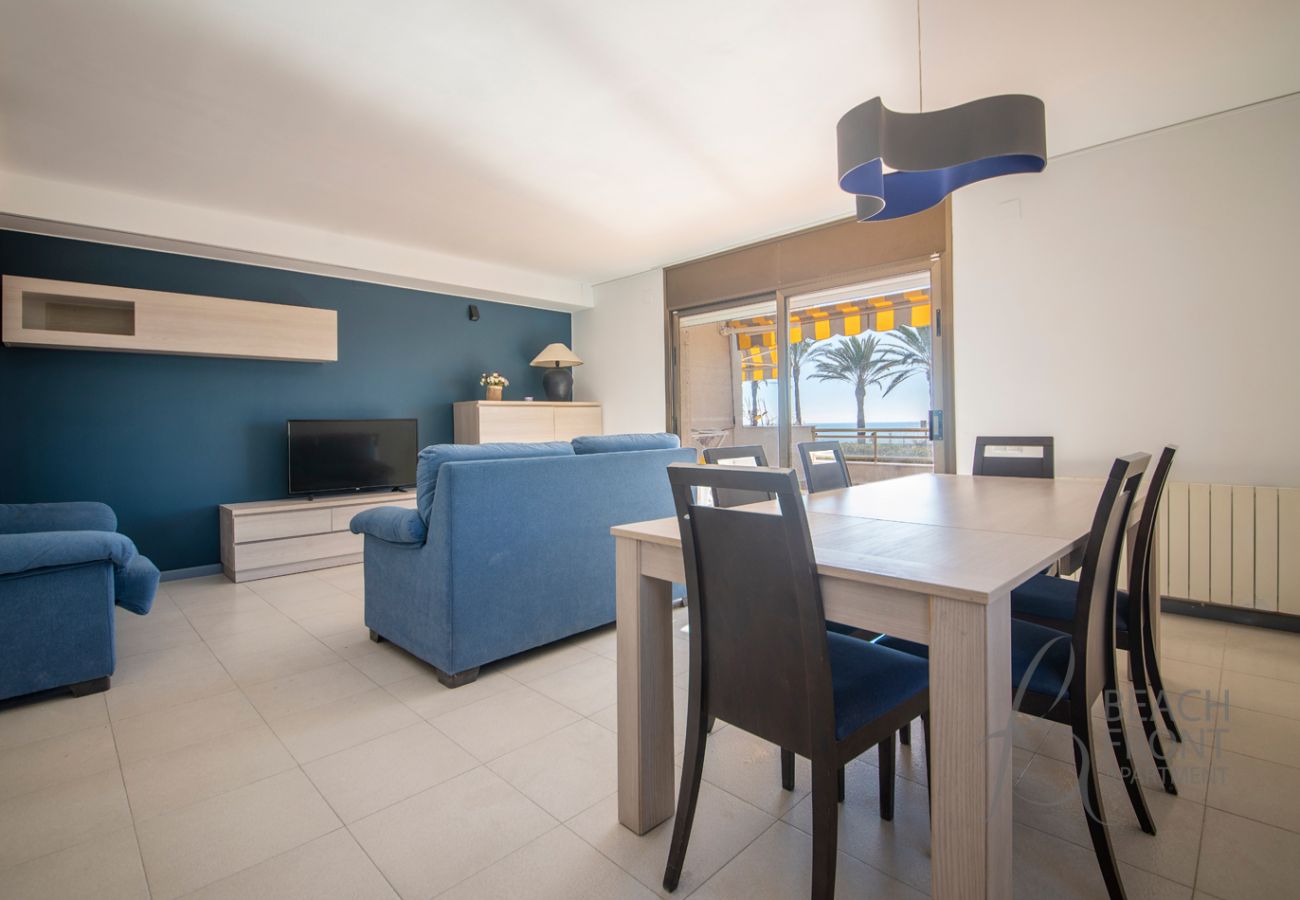 Apartment in Calafell - R139 Beachfront Apartment Cal Guillem