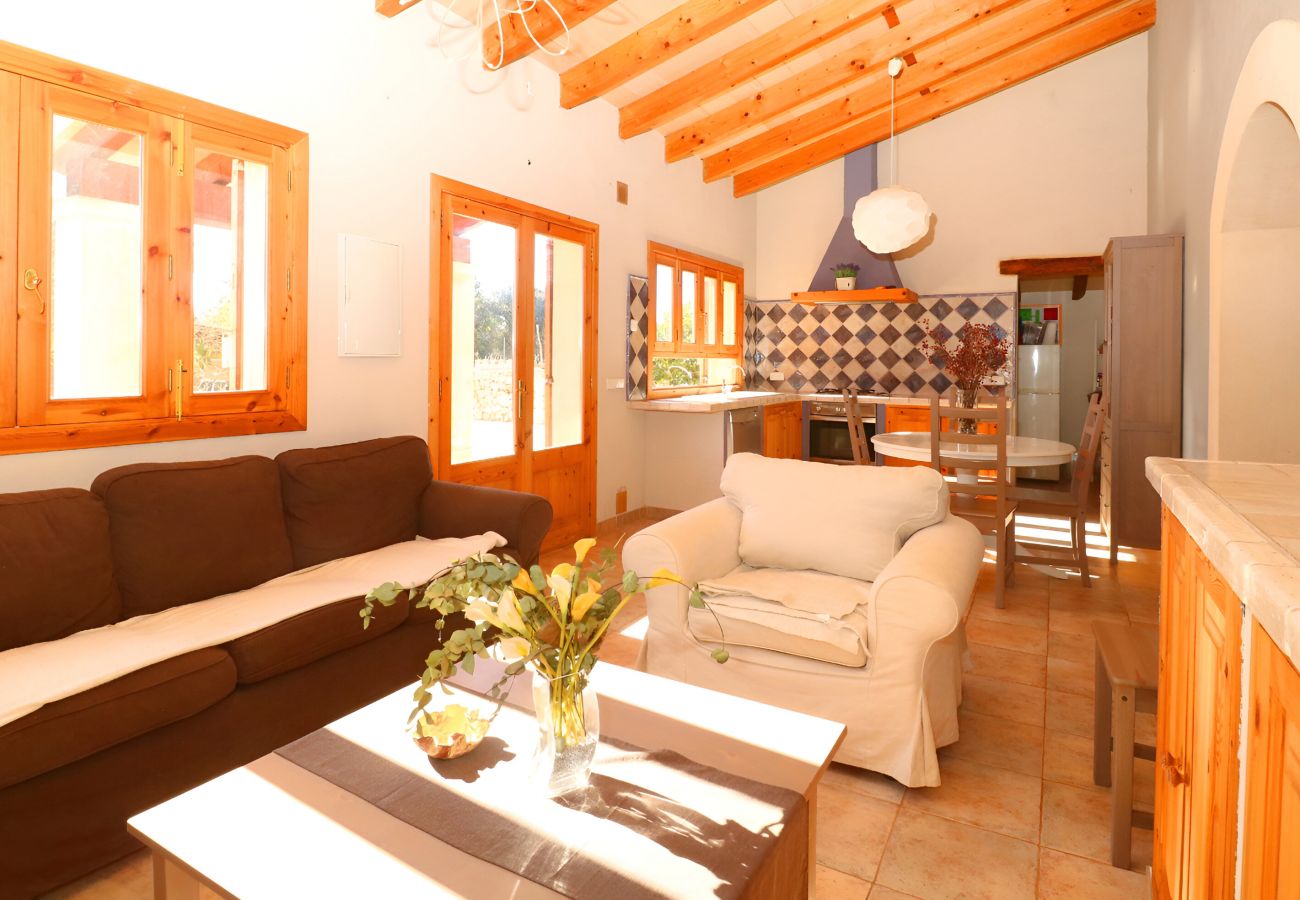 Country house in Campos - Linda 416 fantastic villa with private pool, large garden, barbecue and air conditioning