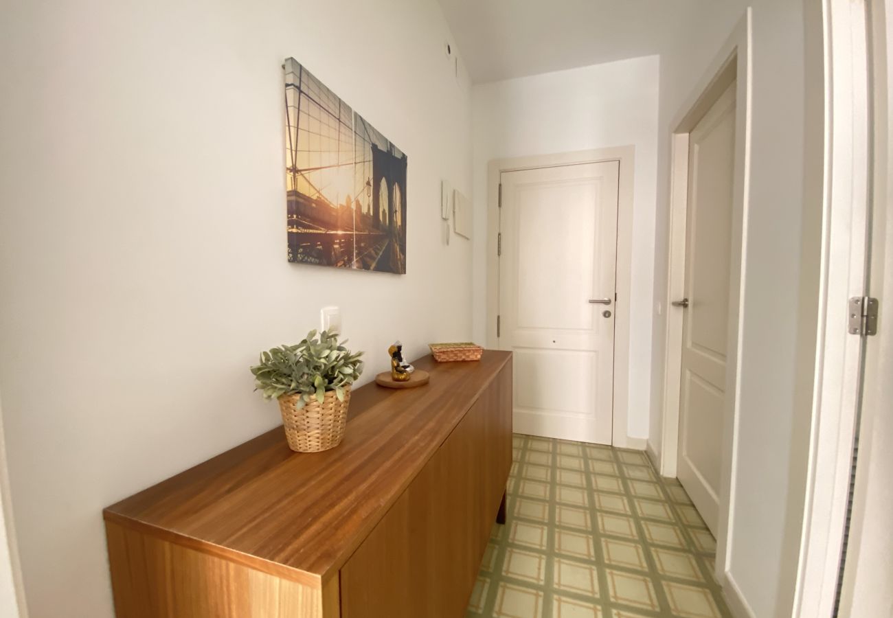 Apartment in Tarragona - TH95 Great Apartment in the center of Tarragona with Air Conditioning