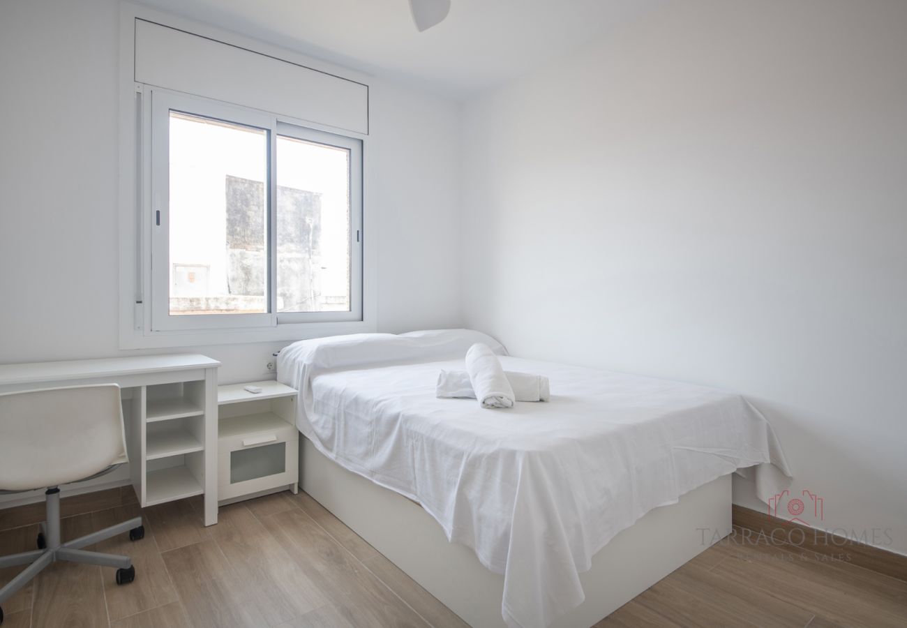 Apartment in Tarragona - TH64 Apartament Catalunya close to the University