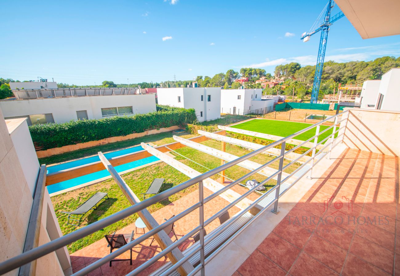 Villa in El Catllar - TH130 Modern house close to Golf Costa Dorada