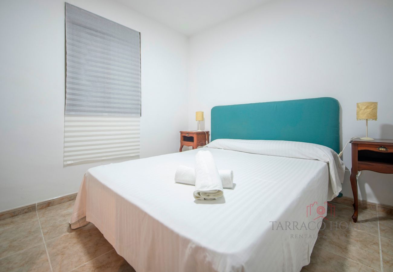 Apartment in Tarragona - TH61 Plaza de la Font Grand Apartment