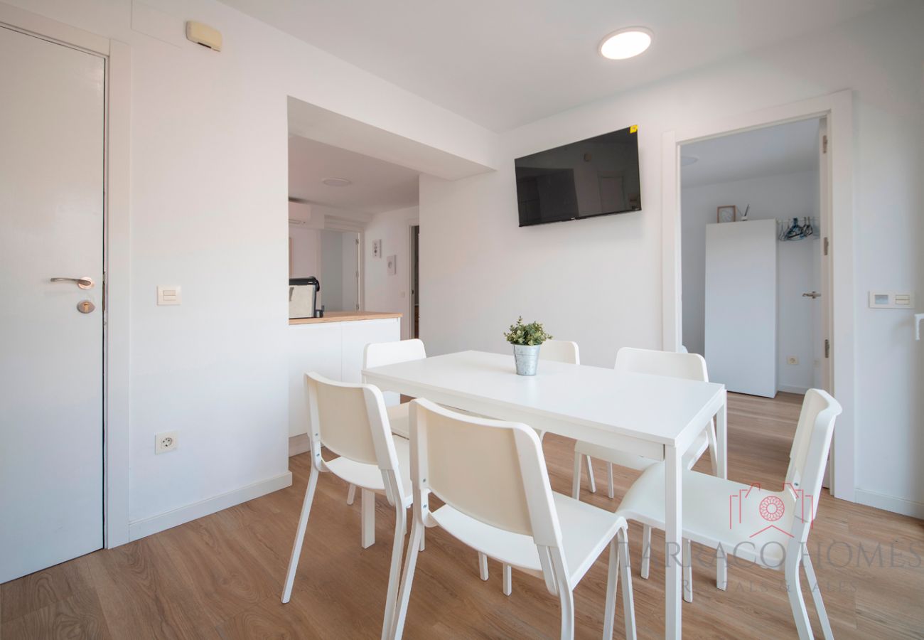 Apartment in Cambrils - TH05 Spacious Two-Bedroom Apartment in Cambrils