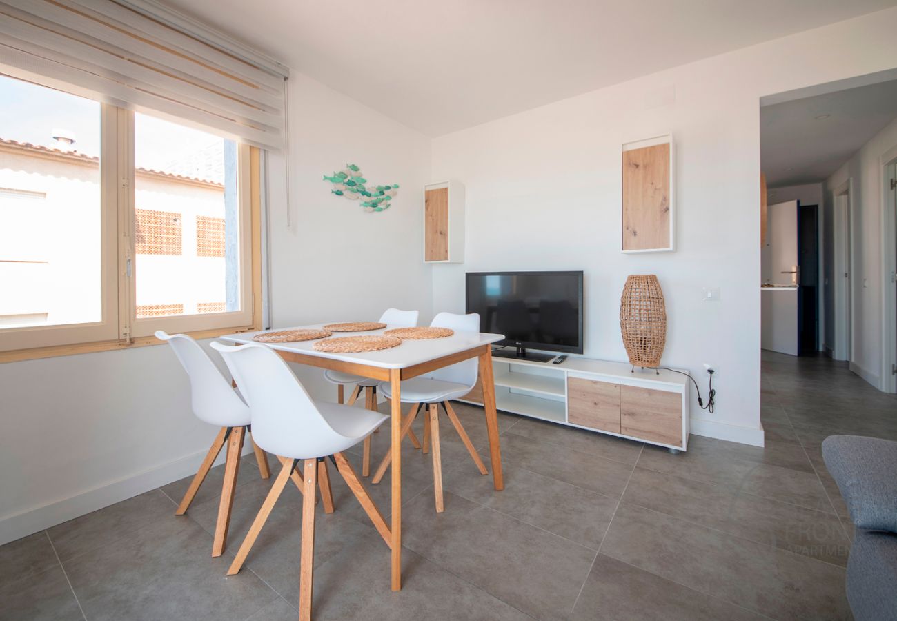 Apartment in Coma-Ruga - R155 Modern Apartment with sea view and Terrace in Coma-ruga