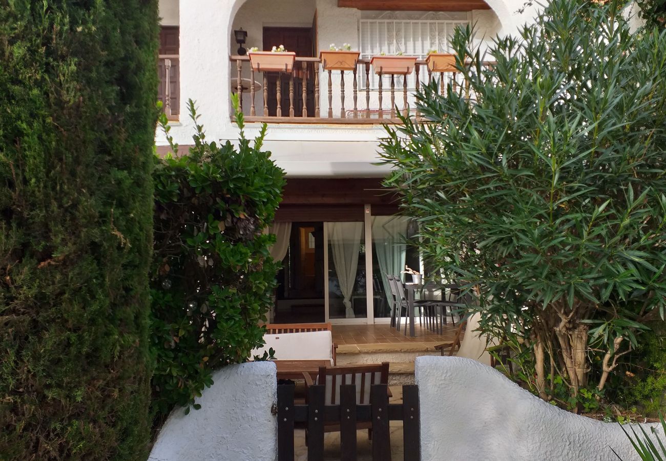 Villa in Calafell - R157 - Casa Alorda H-2 Near the Beach