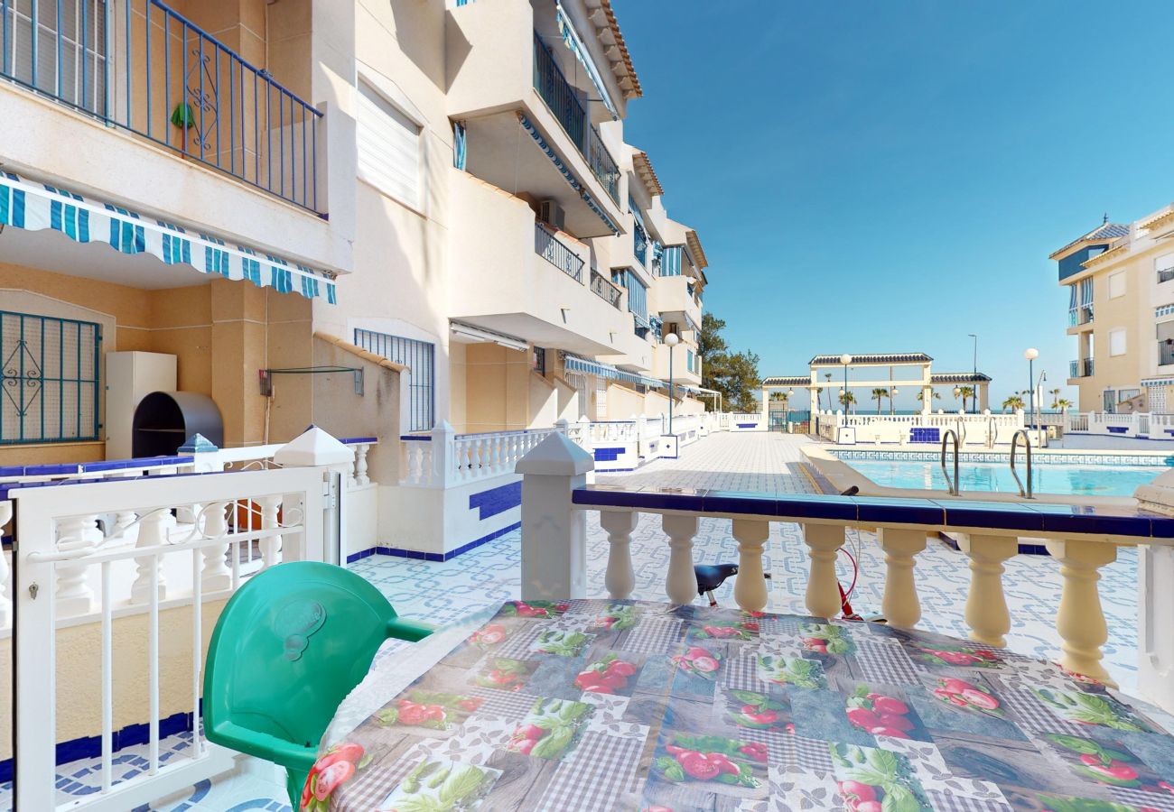 Appartement à Torrevieja - Cozy Summer Apartment