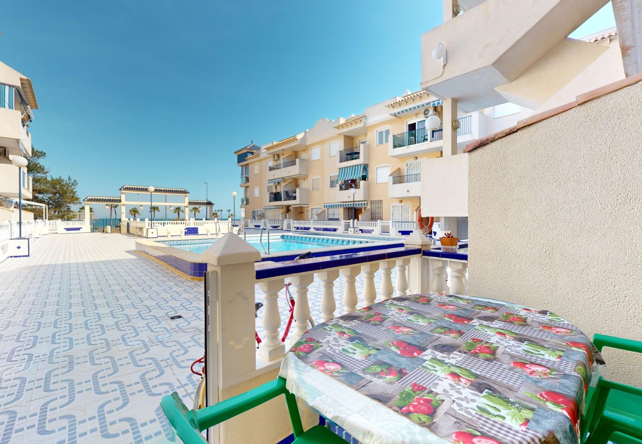 Appartement à Torrevieja - Cozy Summer Apartment