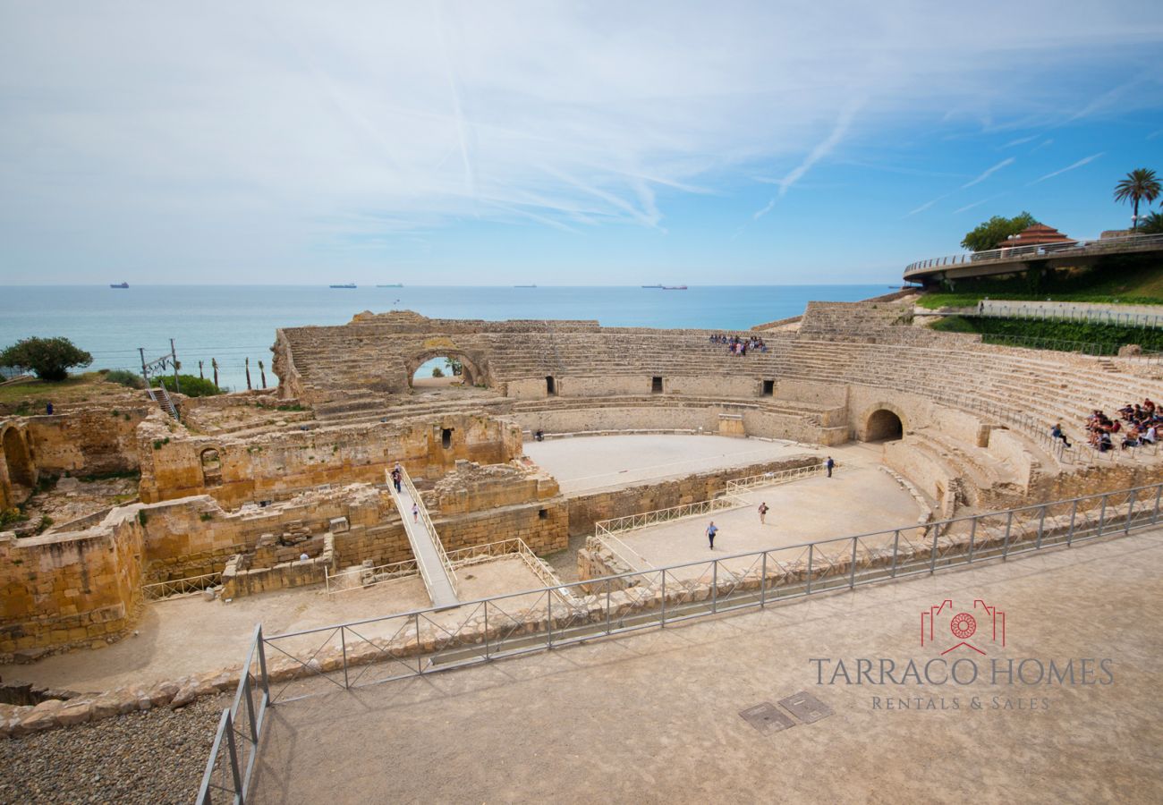 Appartement à Tarragone -  TH165 Loyer mensuel: Joli Loft avec terrasse et vue mer