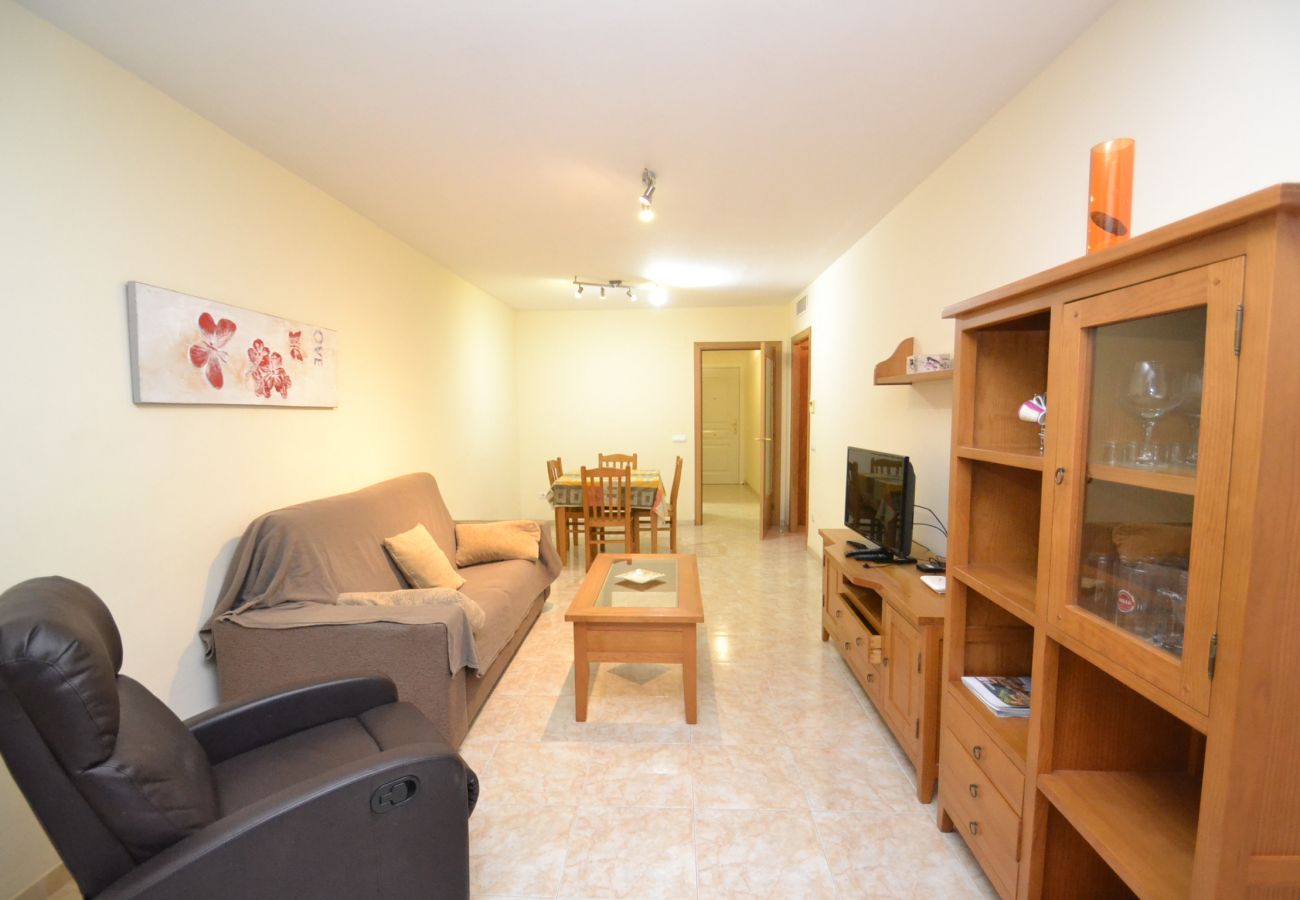 Апартаменты на Ла Пинеда - Nova Pineda 2hab:300m playa,centro La Pineda-Piscinas-Parque-Wifi,parking,ropa gratis