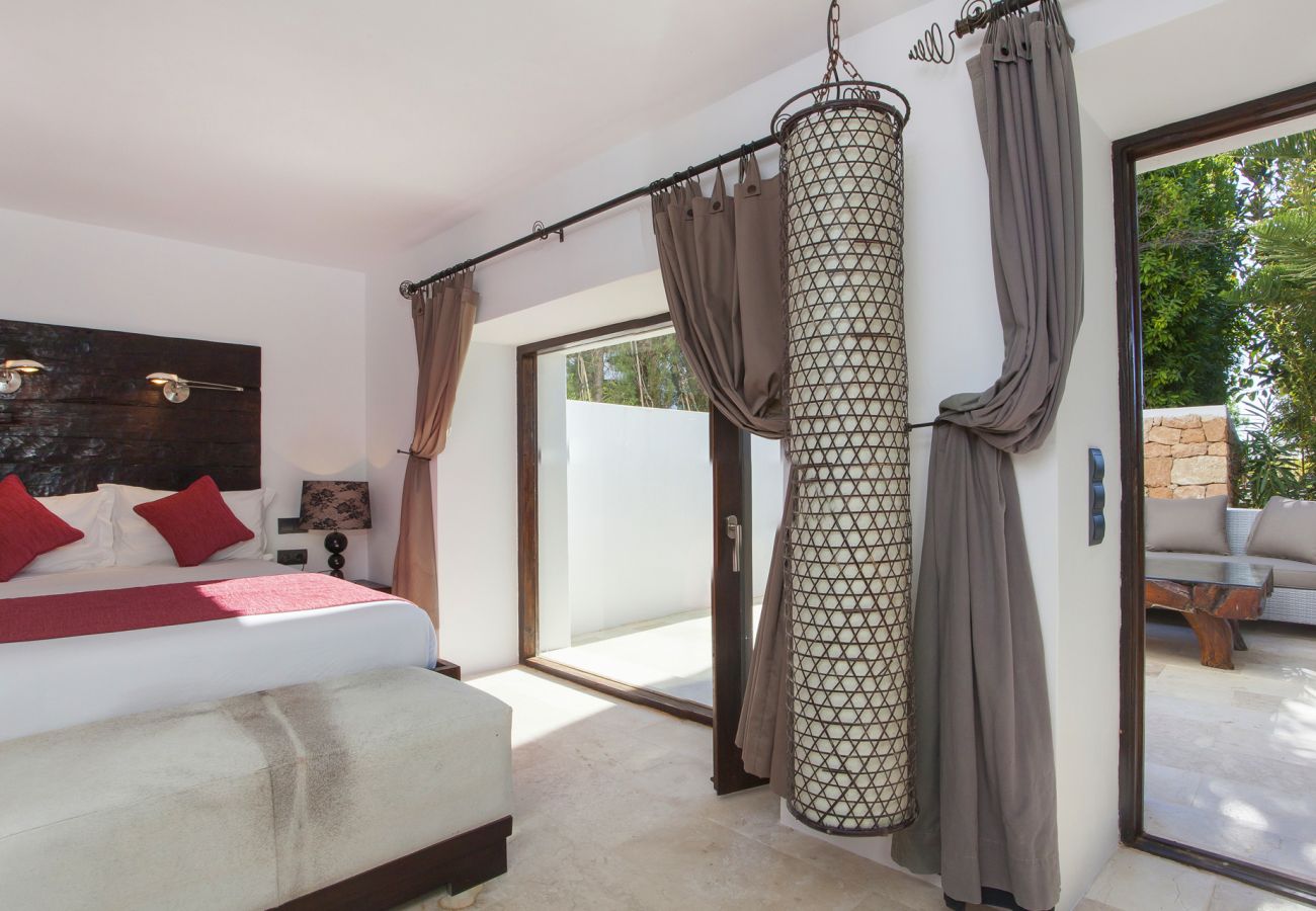 Вилла на Santa Eulalia del Río - VILLA CAN RIBES - IBIZA LUXURY by Priority