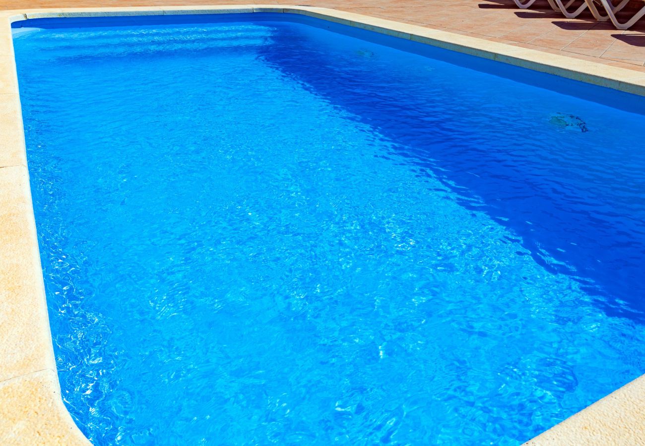 Дом на Muro - Marimar 039 fantástica casa ideal grupos con piscina, aire acondicionado, barbacoa y WiFi