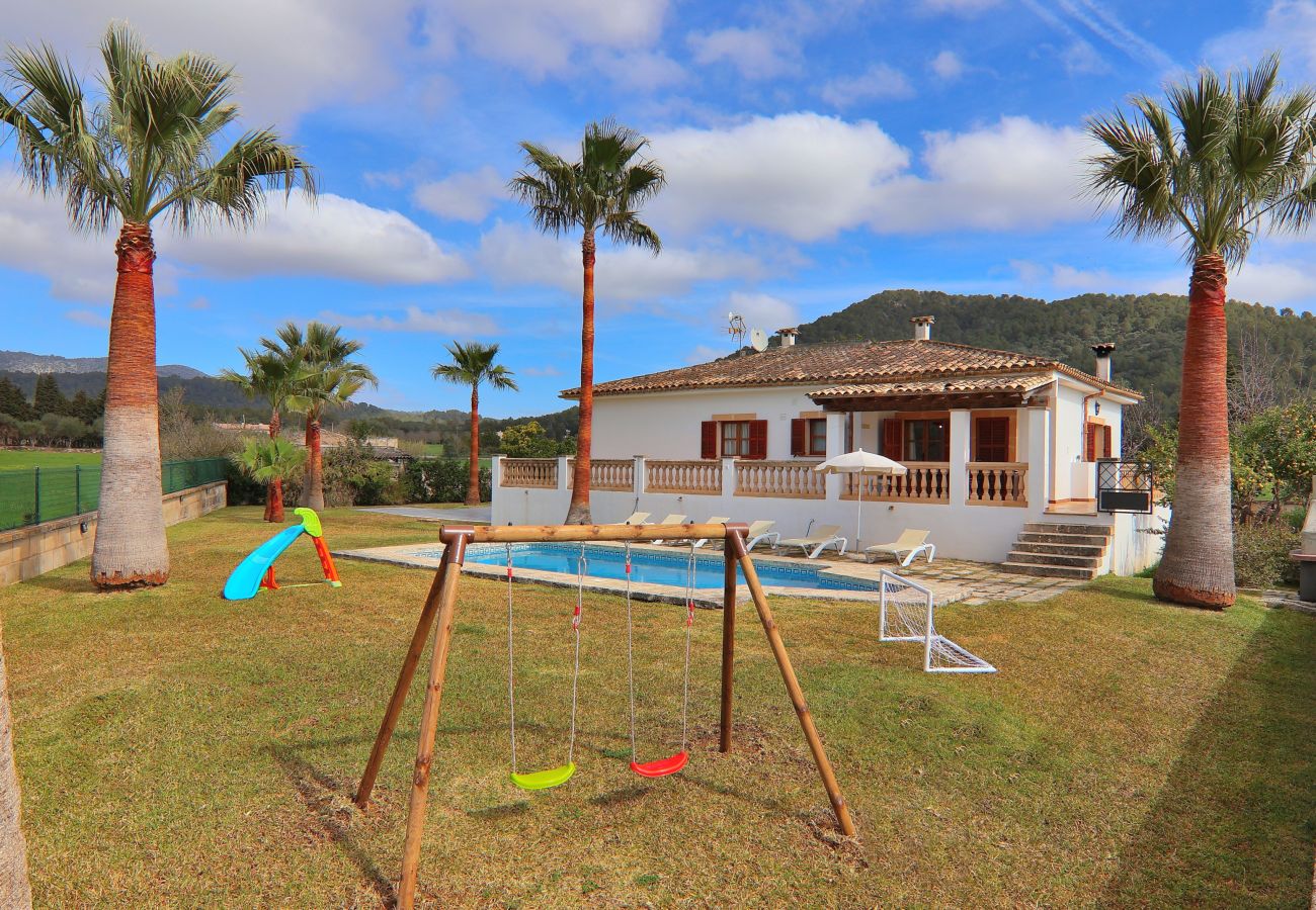 Особняк на Sa Pobla - Can Mussol 040 magnifica villa con piscina privada, gran jardín, zona infantil, billar, ping pong y WiFi