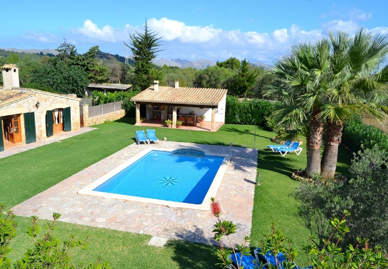 Особняк на Pollensa / Pollença - Can Roig Gran 041 magnífica finca con piscina privada, gran zona de barbacoa y WiFi