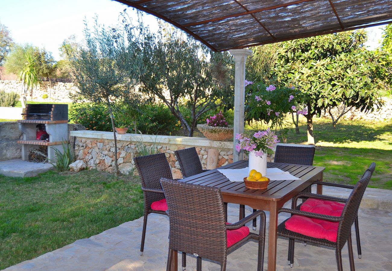 Особняк на Santa Margalida - Es Barranc Son Fullós 094 fantástica finca con piscina privada, jardín, terraza, barbacoa y ping pong