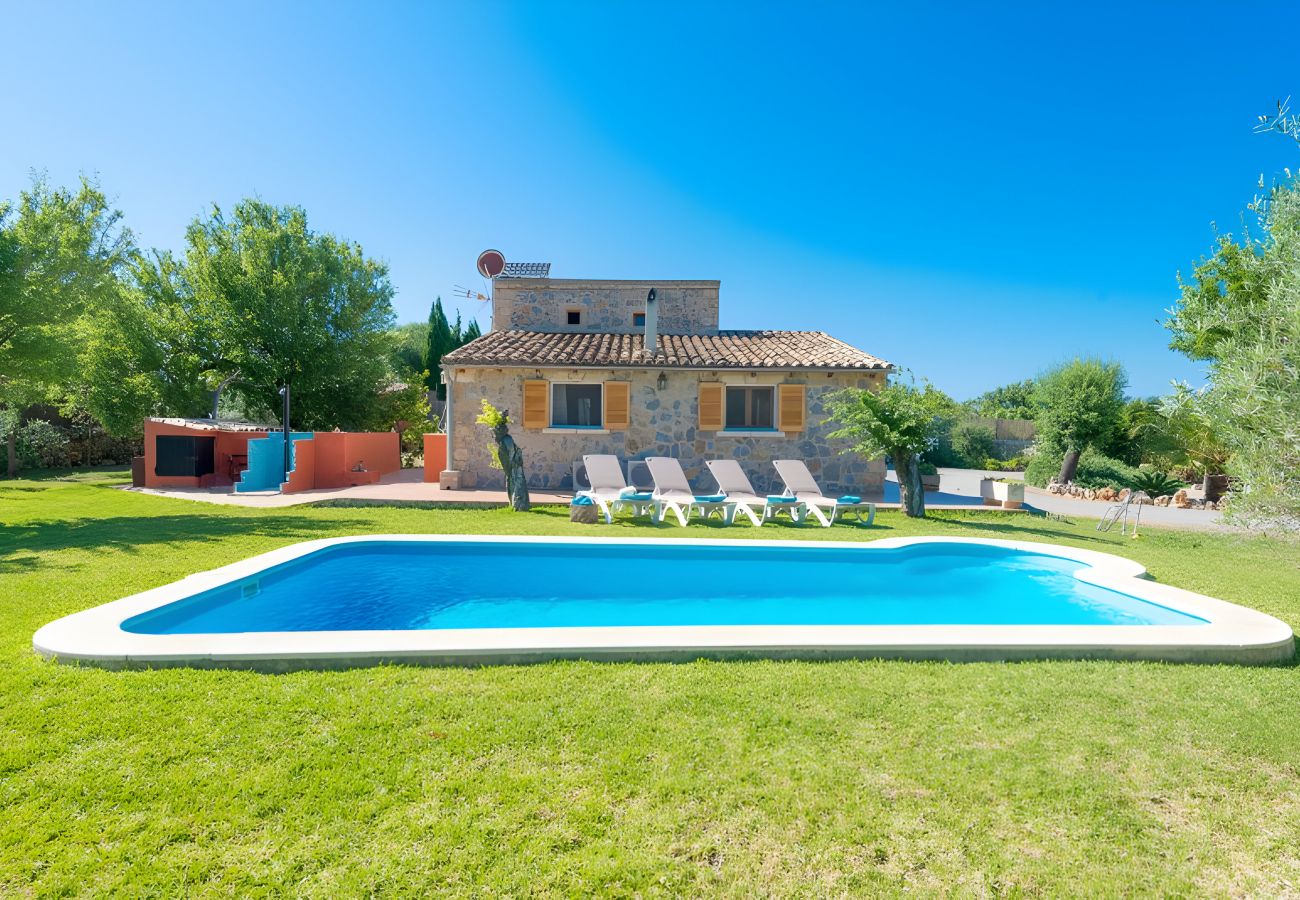 Особняк на Алькудия / Alcudia - Can Roig 113 fantástica finca con piscina privada, jardín, zona infantil y aire acondicionado