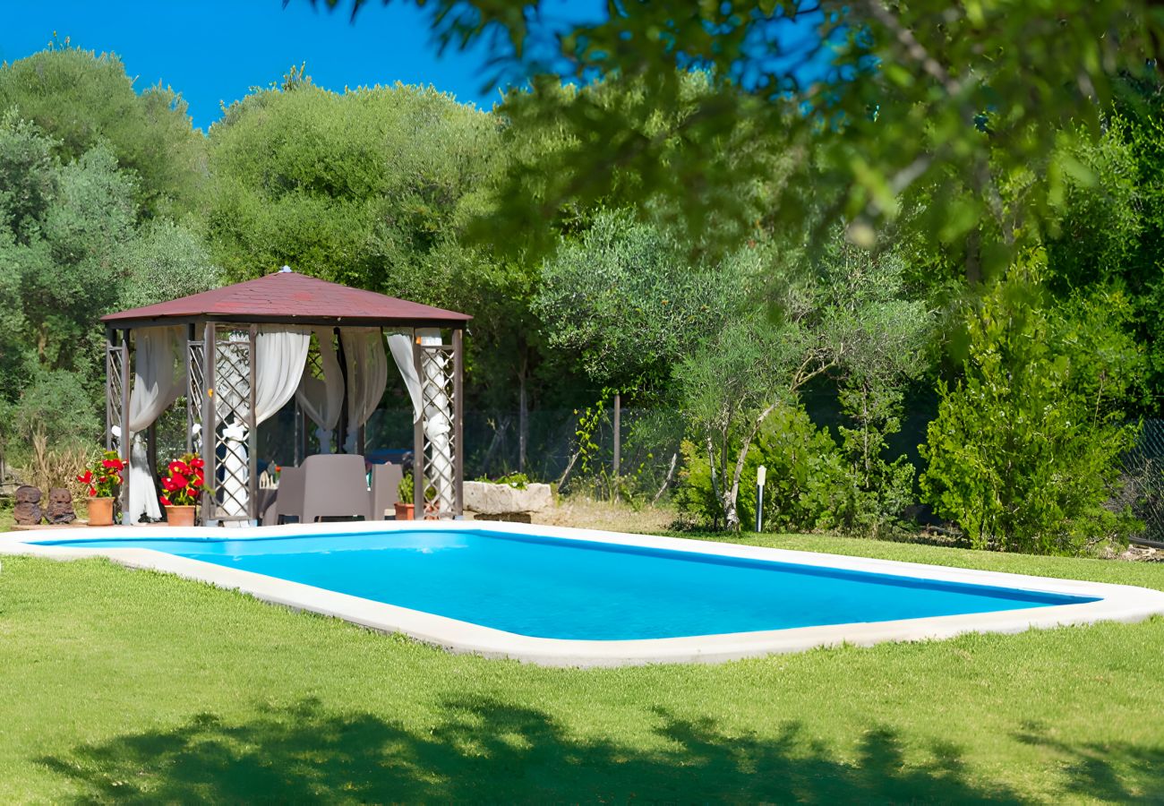 Особняк на Алькудия / Alcudia - Can Roig 113 fantástica finca con piscina privada, jardín, zona infantil y aire acondicionado