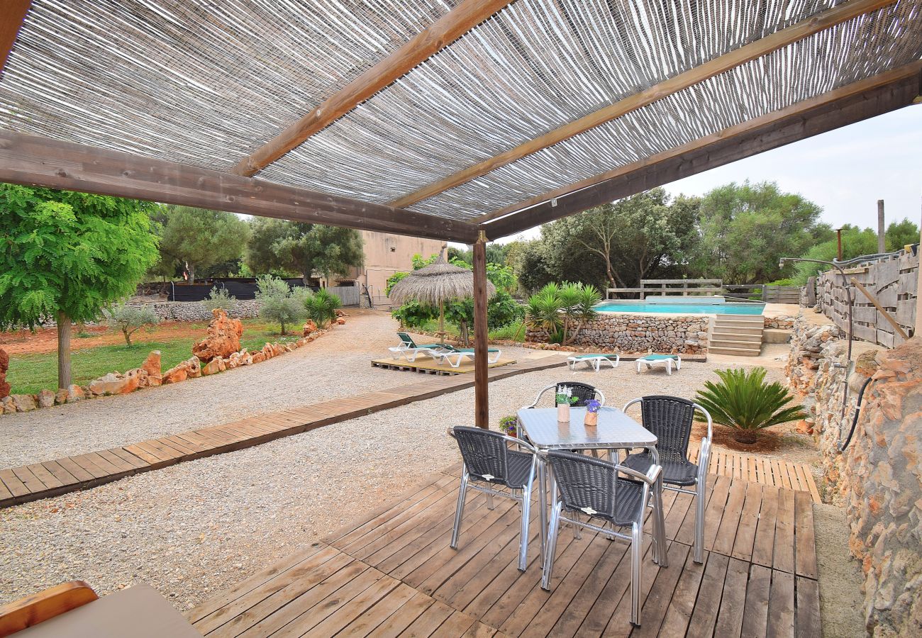 Особняк на Muro - Sa Casita 225 acogedora finca en la naturaleza, con piscina privada, jardín, barbacoa y WiFi