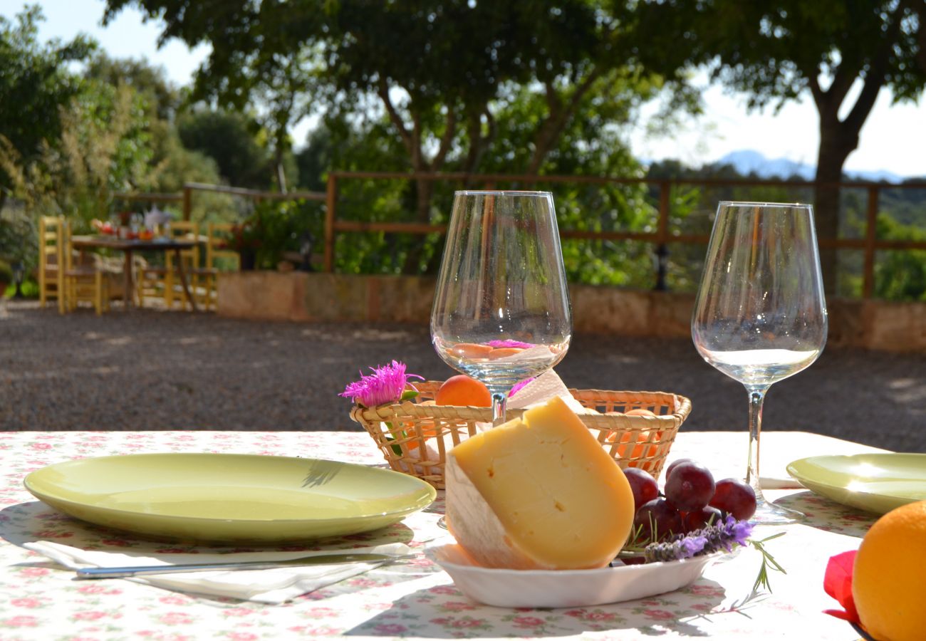 Коттедж на Santa Margalida - Es Rafal des Turó maravillosa finca con piscina privada, zona infantil, aire acondicionado y terraza