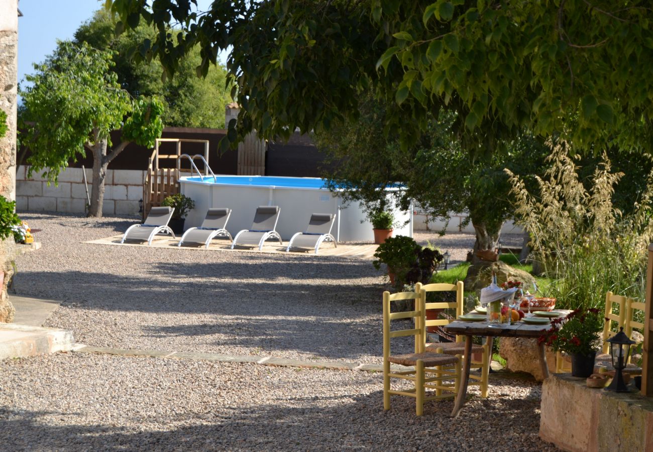 Коттедж на Santa Margalida - Es Rafal des Turó maravillosa finca con piscina privada, zona infantil, aire acondicionado y terraza