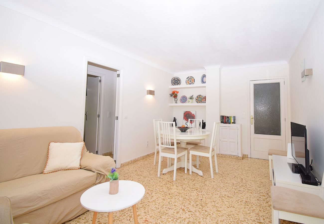 Апартаменты на Port d´ Alcudia - Pins-Tugores 134 acogedor apartamento en zona céntrica, balcón, aire acondicionado y WiFi