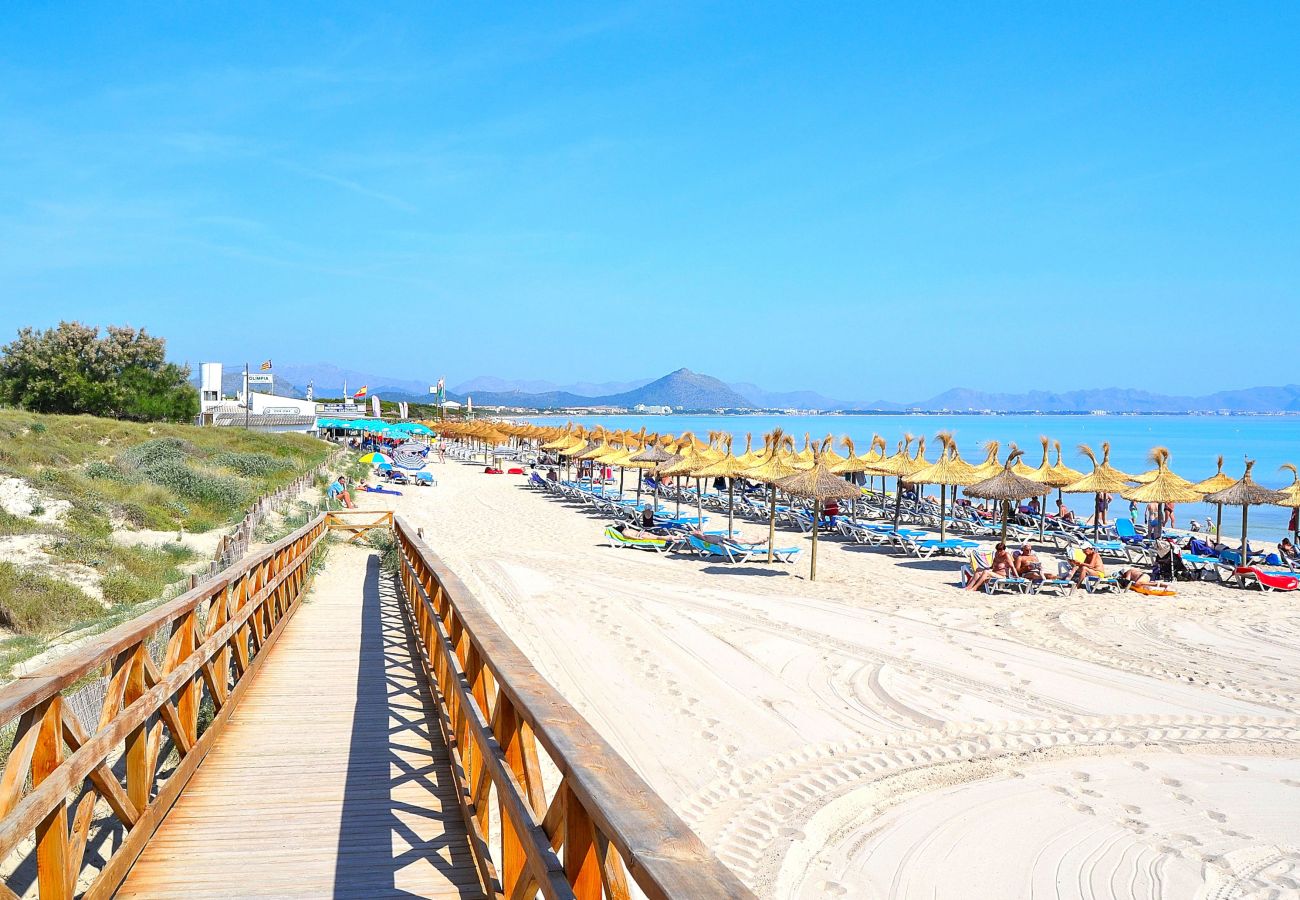 Апартаменты на Port d´ Alcudia - Pins-Tugores 134 acogedor apartamento en zona céntrica, balcón, aire acondicionado y WiFi