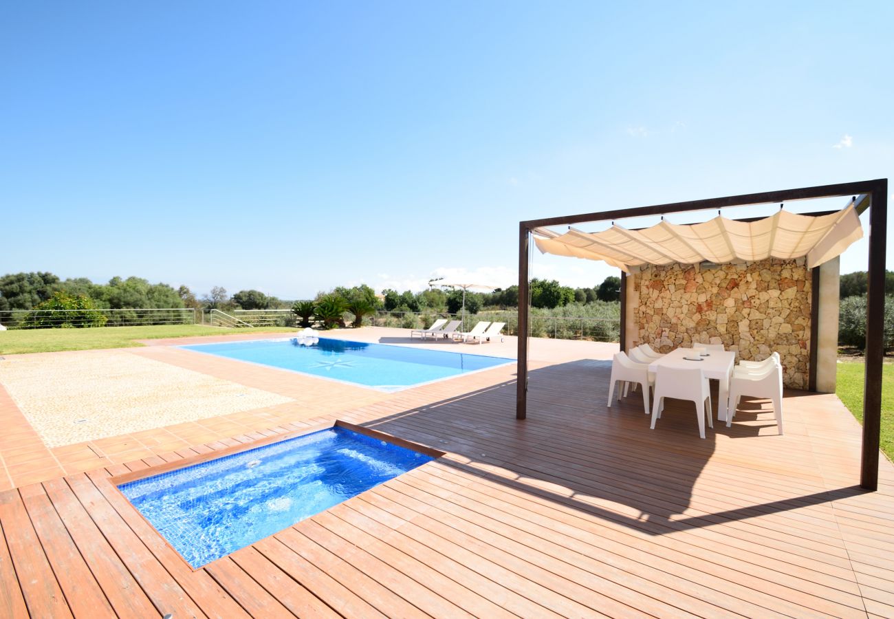 Вилла на Muro - Son Morei de les Penyes 007 lujosa villa con piscina privada, jacuzzi, ping pong, barbacoa y aire acondicionado