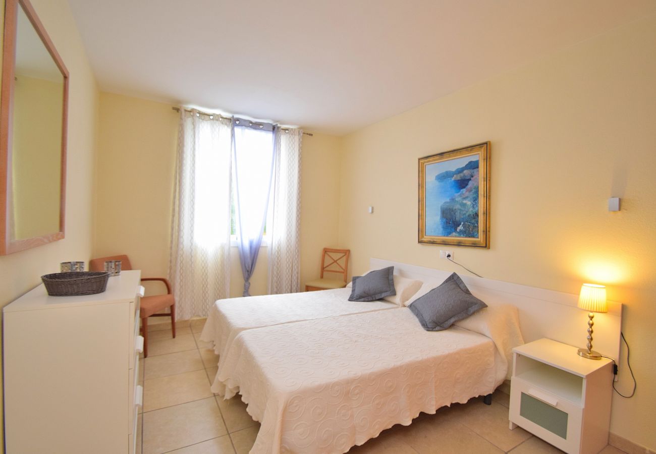 Апартаменты на Can Picafort - Ca n'Antonia 092 apartamento con piscina, balcón, aire acondicionado y WiFi