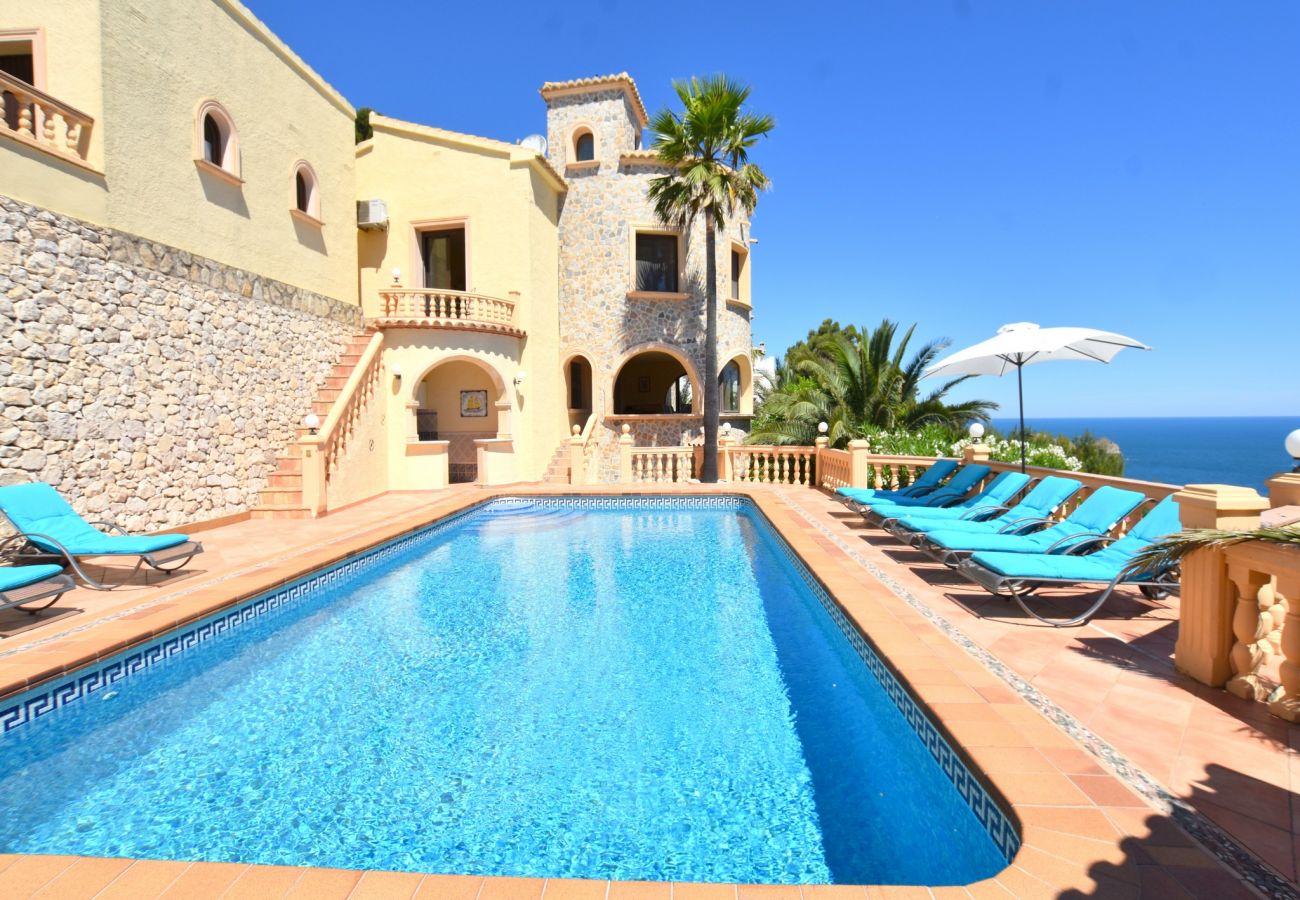 Шале на Хавеа / Javea - 5062-1 Casa Castillo al Mar 