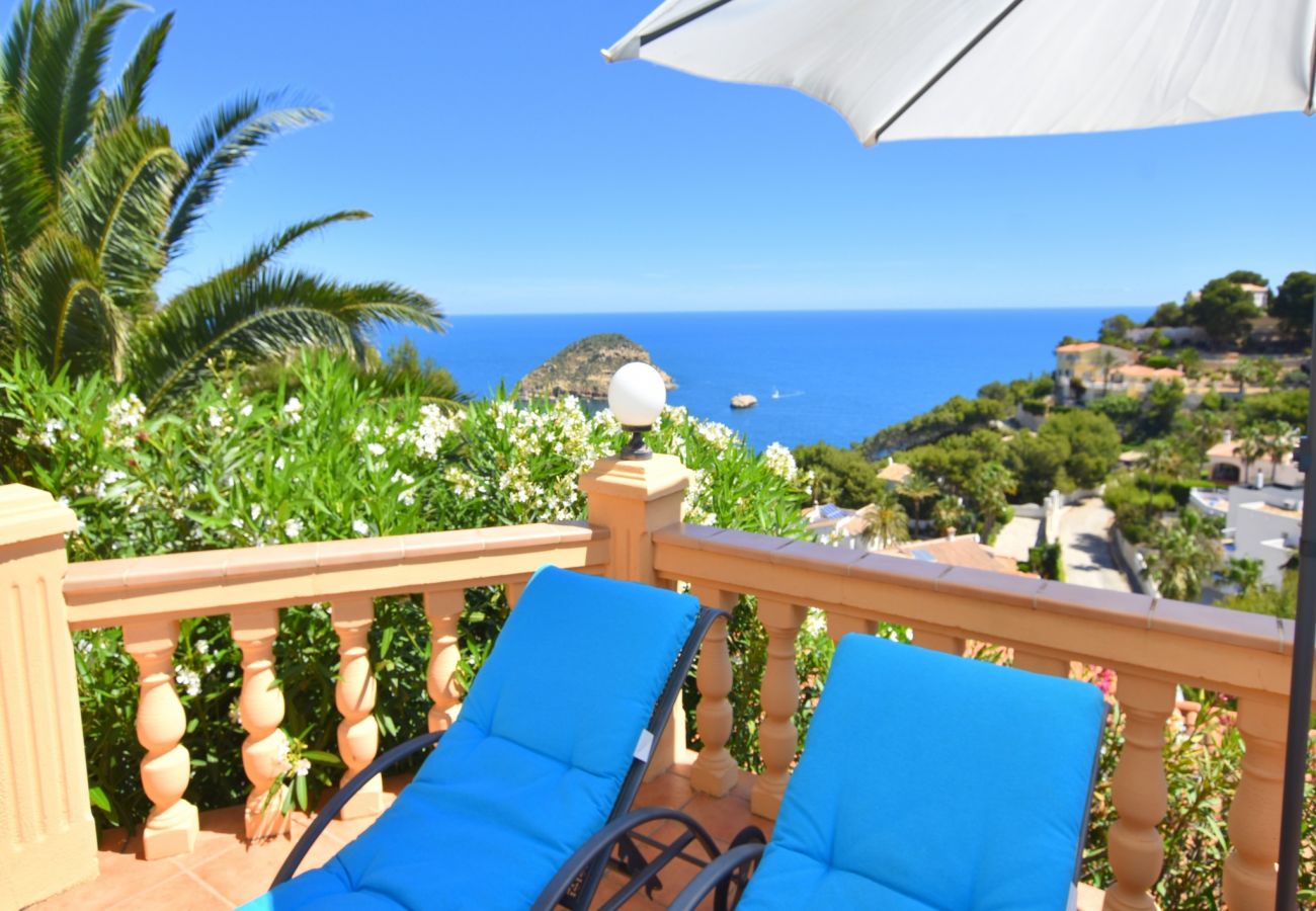 Шале на Хавеа / Javea - 5062-1 Casa Castillo al Mar 