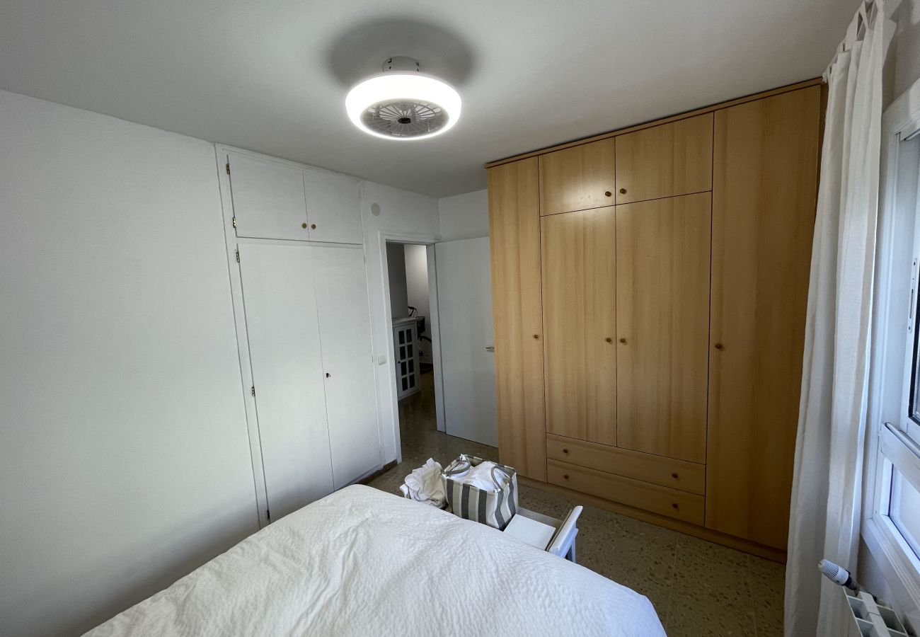 Апартаменты на Calafell - R147 - Apartment Marcela close to the beach