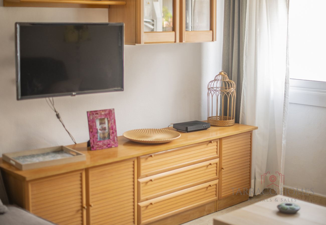 Апартаменты на Торредембарра - TH102 Квартира для Отпуска на Берегу Моря – Коста Дорада, 3 Спальни