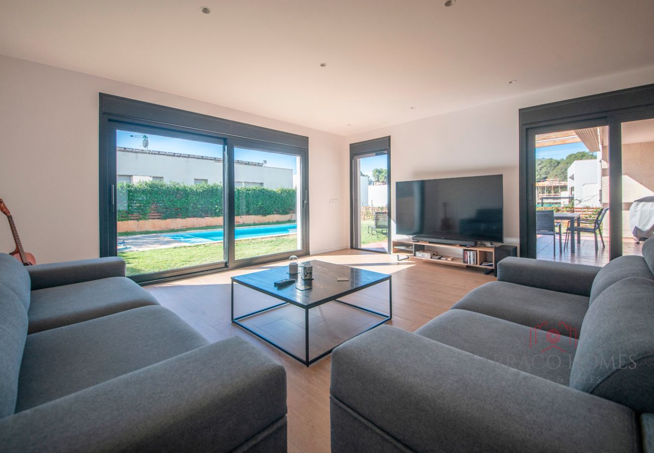 Вилла на El Catllar - TH130 Modern house close to Golf Costa Dorada