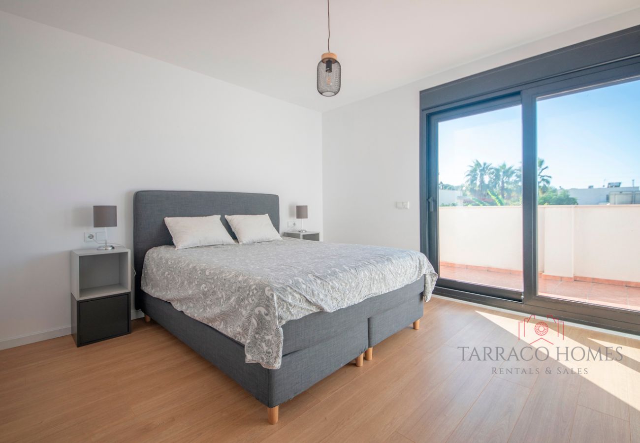 Вилла на El Catllar - TH130 Modern house close to Golf Costa Dorada