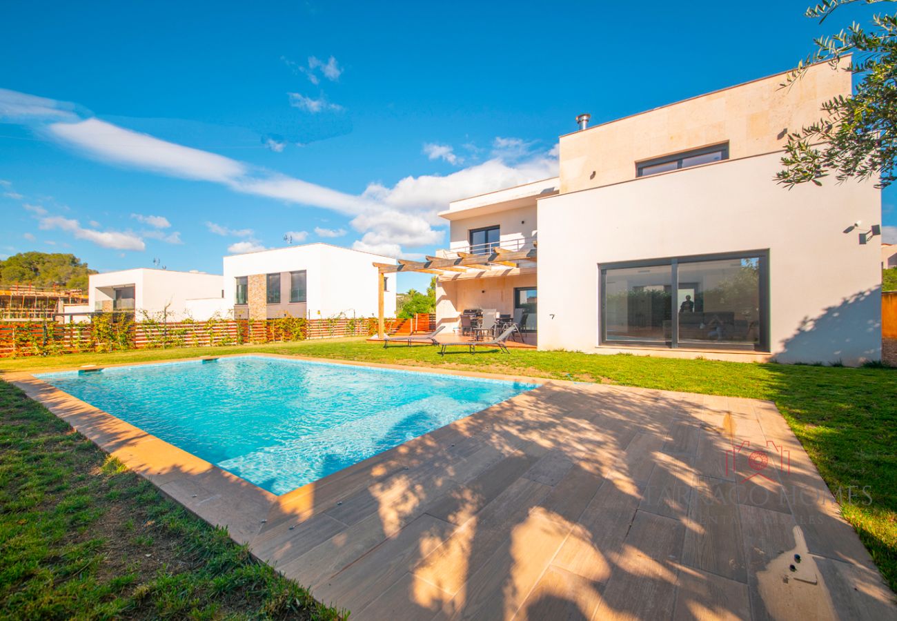 Вилла на El Catllar - TH130 Modern house close to Golf Costa Dorada