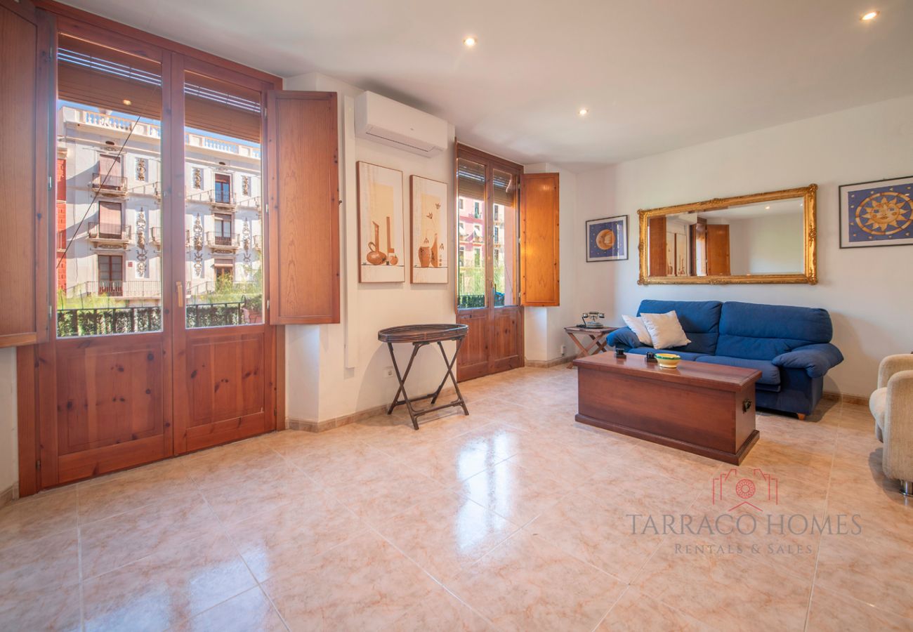 Апартаменты на Таррагона - TH61 Отличная квартира на Пласа де ла Фонт